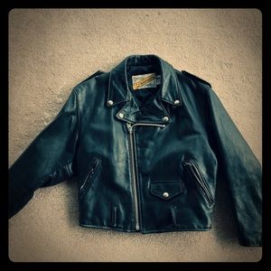 Women’s cropped Schott Perfecto leather jacket